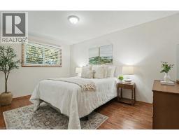 363 ROSELAWN Place - 14
