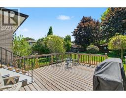 363 ROSELAWN Place - 25
