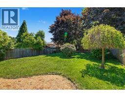 363 ROSELAWN Place - 27