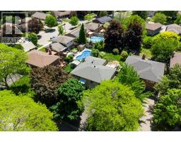 363 ROSELAWN Place - 31