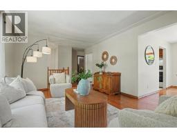 363 ROSELAWN Place - 9