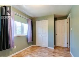 111B MILLER Crescent - 31