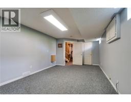 111B MILLER Crescent - 33