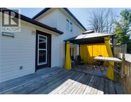 111B MILLER Crescent - 40