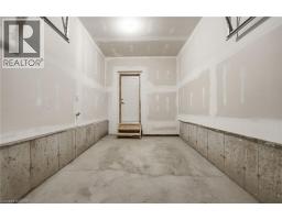 5 GEORGE BRIER Drive W - 44