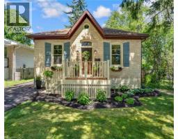 10 SELKIRK Street - 1