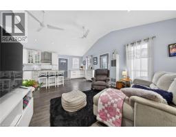 1040 LAKESHORE Road - 17