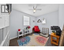 1040 LAKESHORE Road - 18
