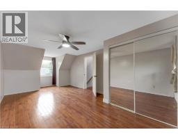 80 HUBERT Street - 34