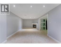 80 HUBERT Street - 37