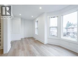 204 BALSAM Avenue S - 19