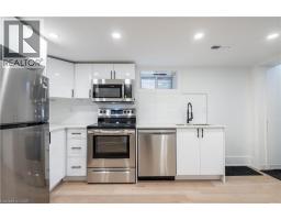 204 BALSAM Avenue S - 36