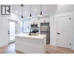 204 BALSAM Avenue S - 8