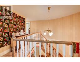 11 LORRAINE Drive - 28