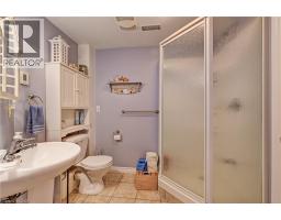 11 LORRAINE Drive - 39