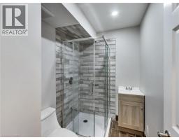 229 PARKDALE Avenue N - 18
