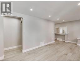229 PARKDALE Avenue N - 20