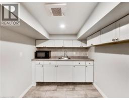 229 PARKDALE Avenue N - 32