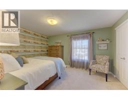 83 MANOR Drive - 23