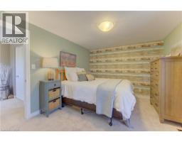 83 MANOR Drive - 24