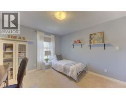 83 MANOR Drive - 29
