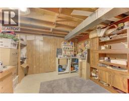 83 MANOR Drive - 35
