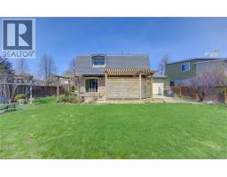 83 MANOR Drive - 39