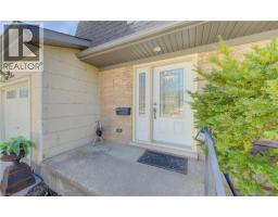 83 MANOR Drive - 4