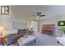 83 MANOR Drive - 8