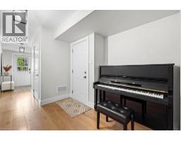 14 HISCOTT DRIVE Drive - 9