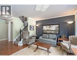 2407 HEMLOCK Court - 10