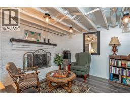 2407 HEMLOCK Court - 24