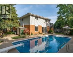 44 WINDERMERE Court - 32