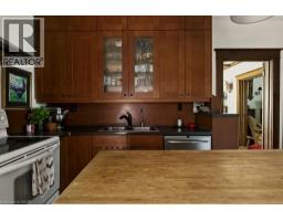 111 SPADINA Avenue - 21
