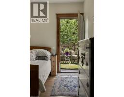 111 SPADINA Avenue - 28