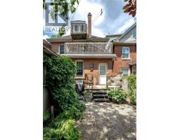 111 SPADINA Avenue - 43