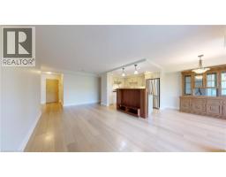 8 VILLAGE Green UnitNo. 309 - 8