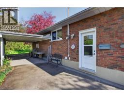 34 HELEN Street - 26