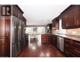 32 NOTCHWOOD Court - 11