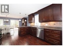 32 NOTCHWOOD Court - 13