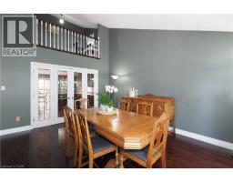 32 NOTCHWOOD Court - 9