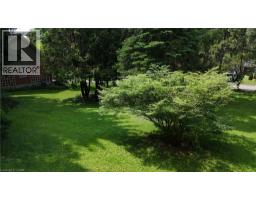 154 MCCALL Crescent - 13