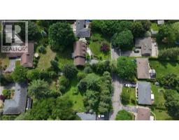 154 MCCALL Crescent - 4
