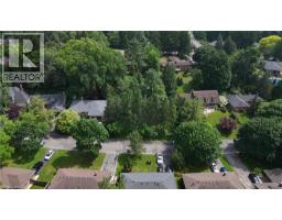 154 MCCALL Crescent - 6