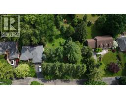 154 MCCALL Crescent - 9