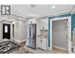 33 KENWOOD Crescent - 18