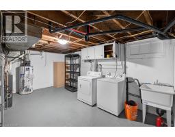 33 KENWOOD Crescent - 32
