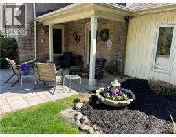 48 TEMPERANCE Street E - 17