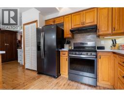 48 TEMPERANCE Street E - 21