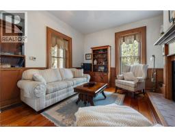 48 TEMPERANCE Street E - 26